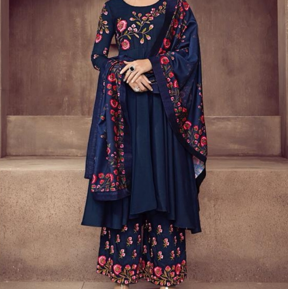 Indian Punjabi suits